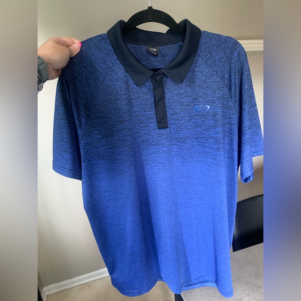 OAKLEY POLO. NWOT